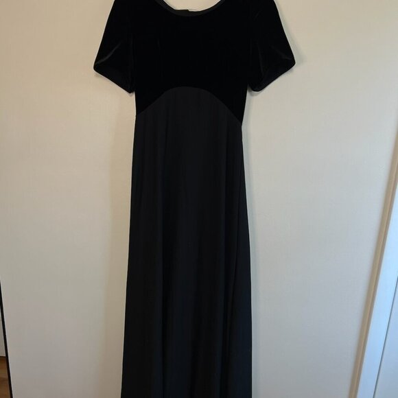 c&c California Long Black Dress - Picture 9 of 10